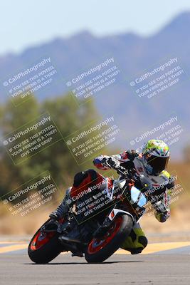 media/Mar-24-2025-Moto Forza (Mon) [[57ce5c5cff]]/2-Intermediate Group/Session 3 Turn 7/